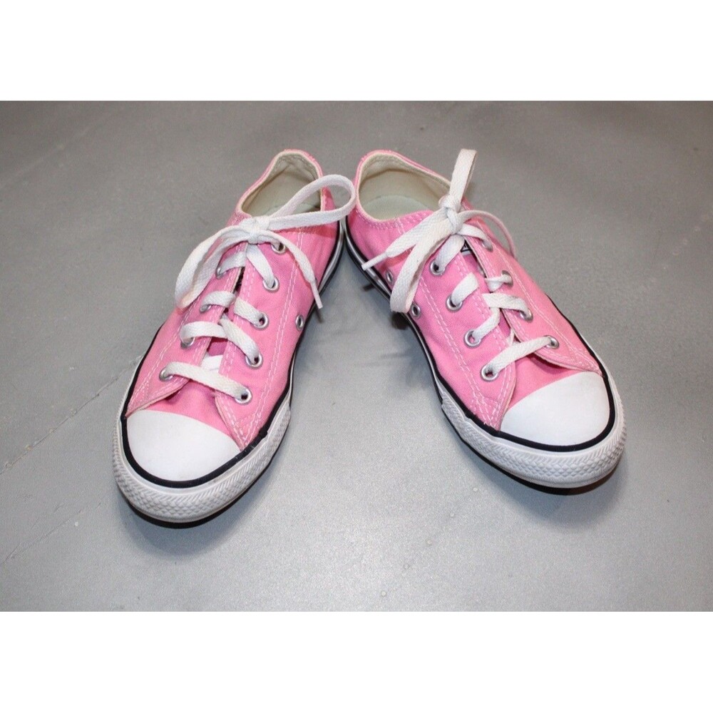 Converse Chuck Taylor All Star Low Top Sneakers Youth Size 1 Pink Canvas Lace Up